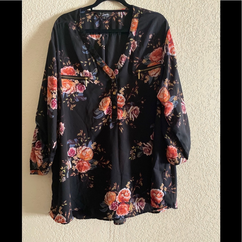 Women’s plus size blouse